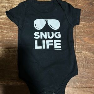 NWOT Snug life baby onesie black size 3-6 months thug life joke